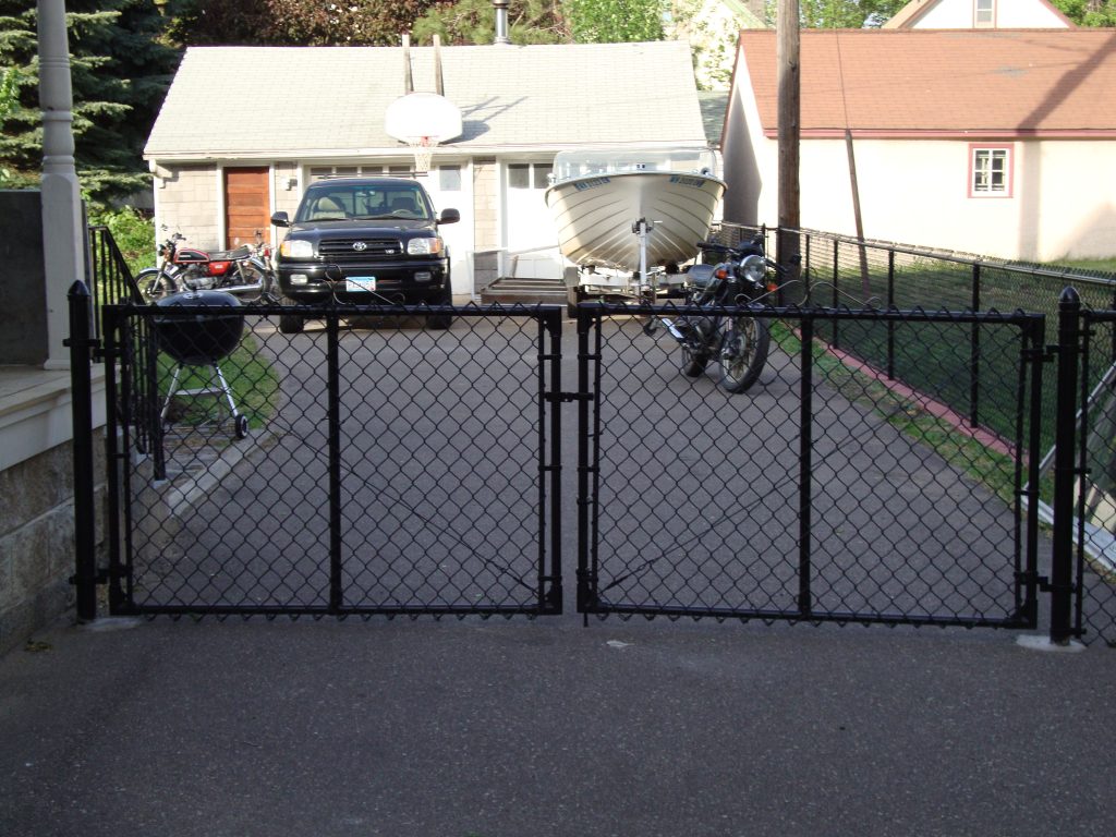 Black Vinyl Chain Link Fence Driveway Gate