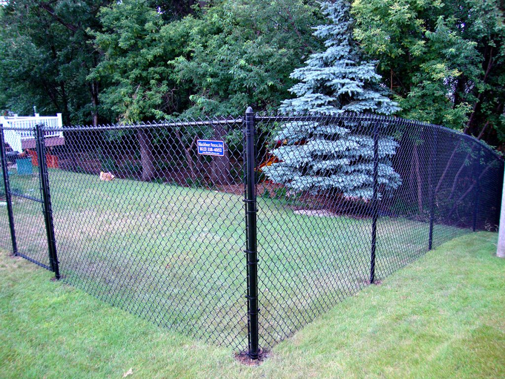 black vinyl chain link fence yard
